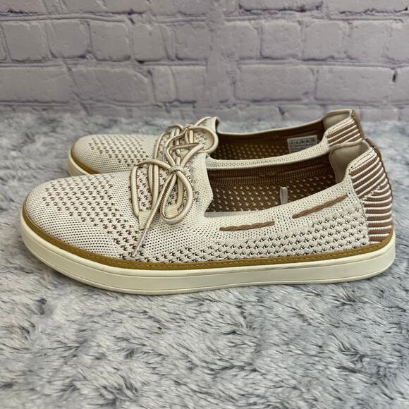 Skechers Coastal Drive Slip On Shoes Cream Off White Size 9 Casual - Picture 4 of 8